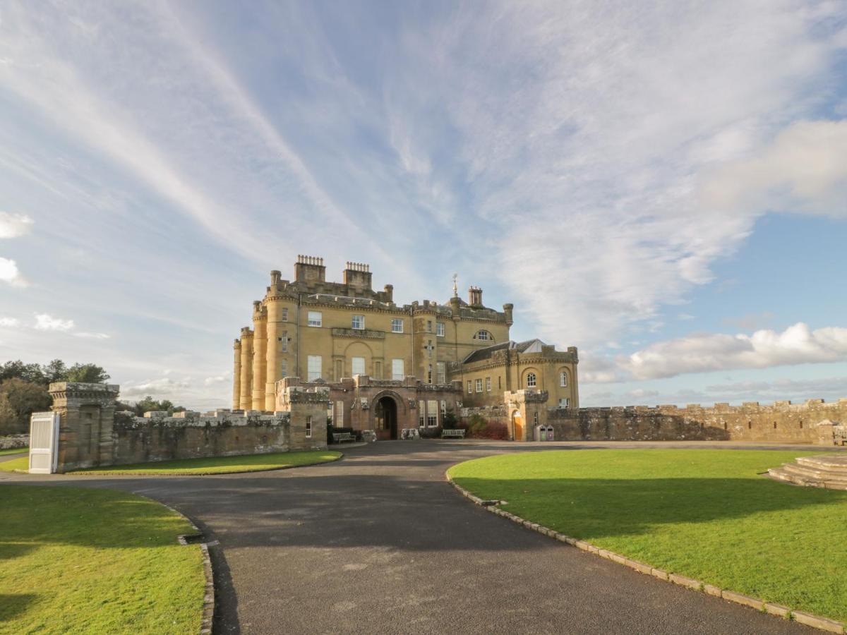 דירות Maybole Brewhouse Flat - Culzean Castle מראה חיצוני תמונה